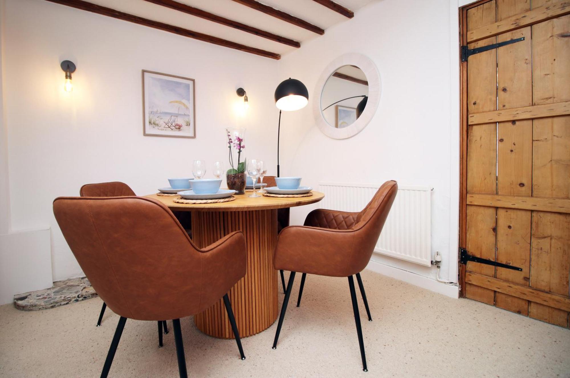 Little Gem In The Mumbles! Fishermans Cottage With Log Burner, Dog Friendly And Welcome Breakfast Hamper! ภายนอก รูปภาพ
