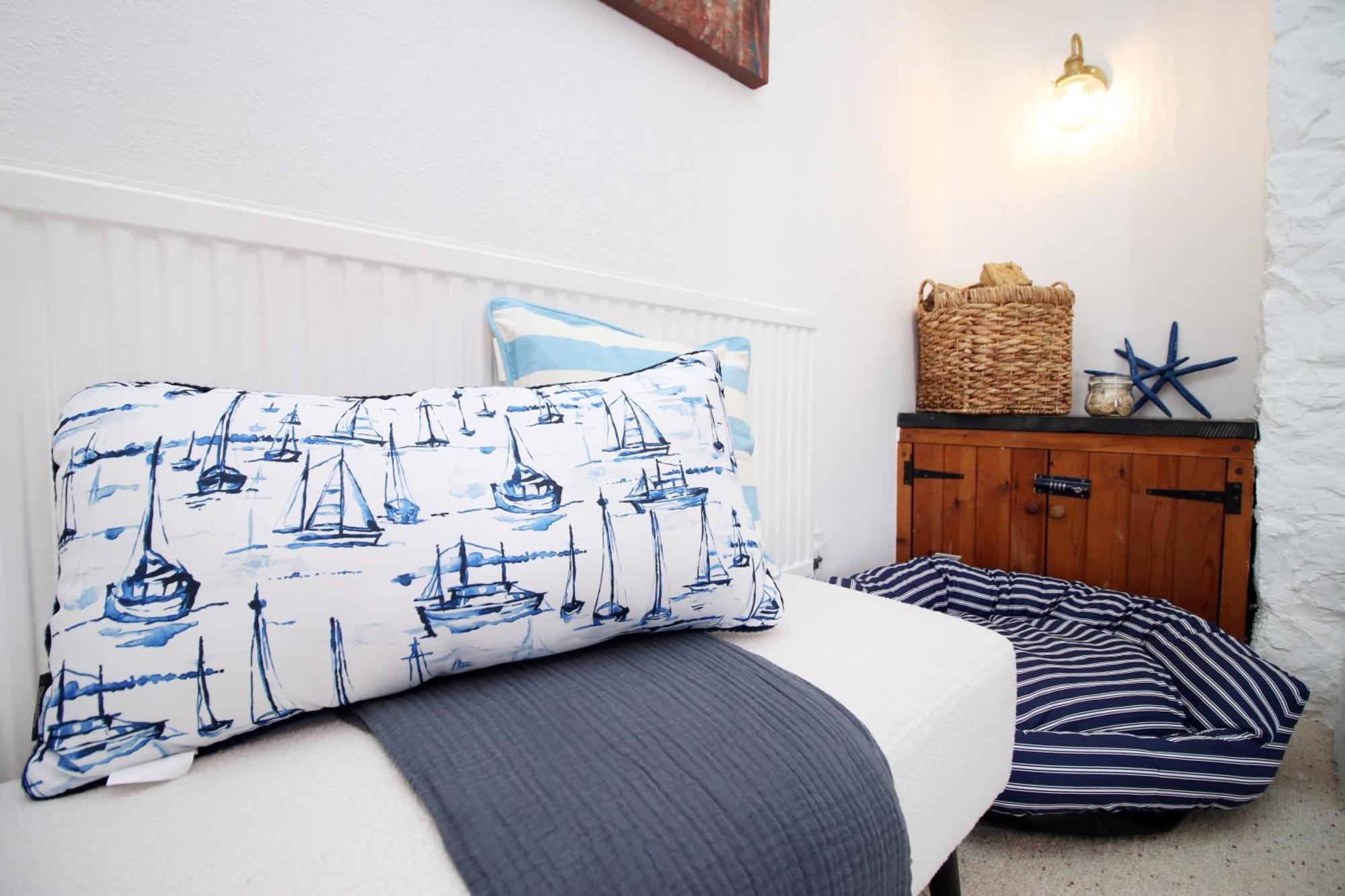 Little Gem In The Mumbles! Fishermans Cottage With Log Burner, Dog Friendly And Welcome Breakfast Hamper! ภายนอก รูปภาพ