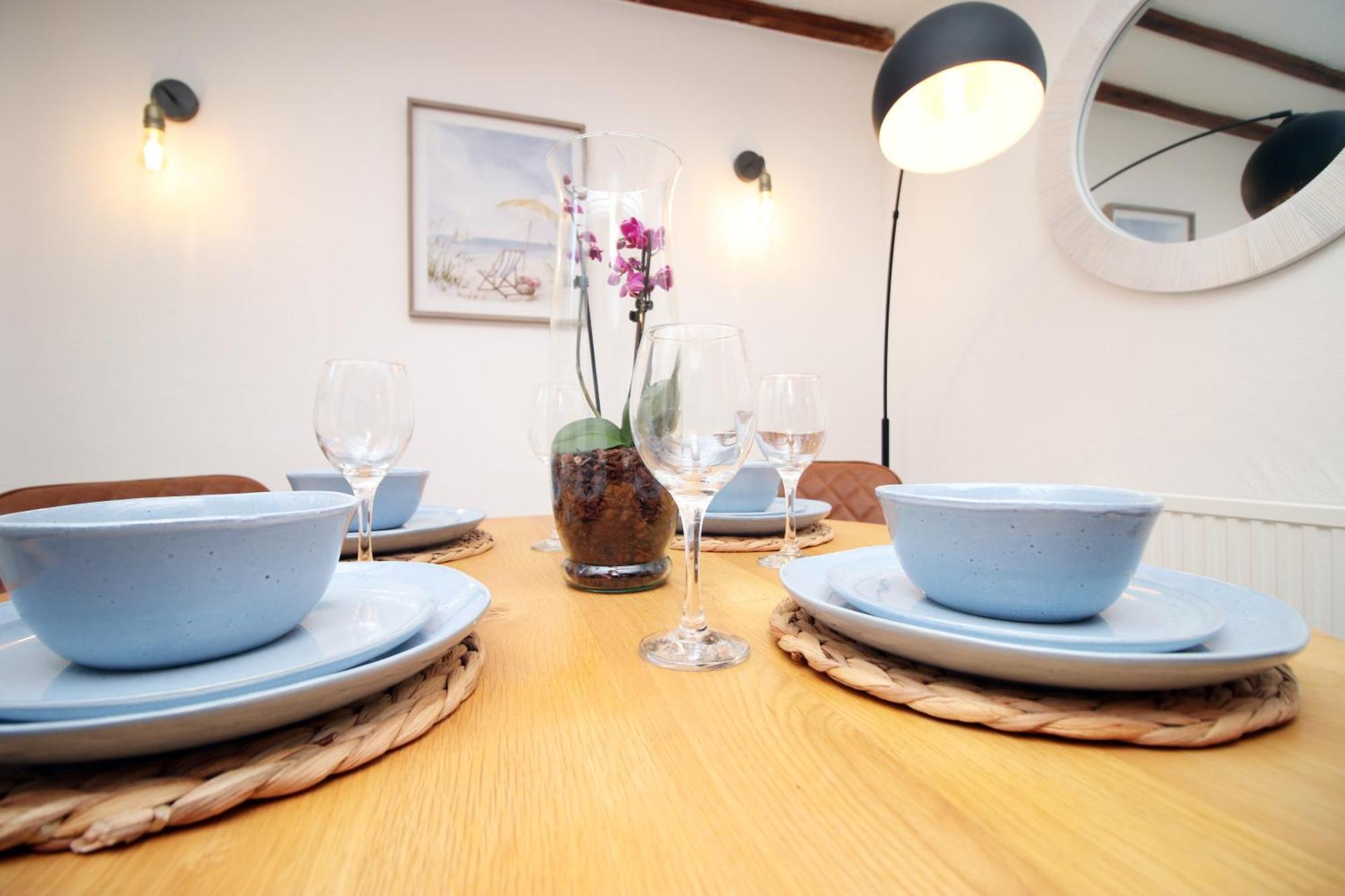 Little Gem In The Mumbles! Fishermans Cottage With Log Burner, Dog Friendly And Welcome Breakfast Hamper! ภายนอก รูปภาพ